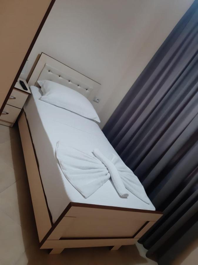 R Hotel Zhaban Eksteriør billede